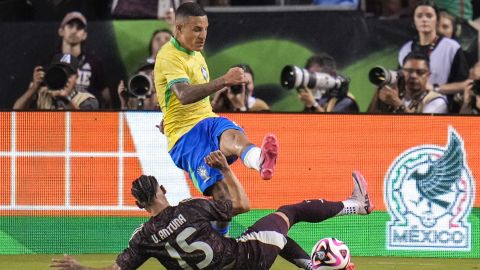 Brasil debuta en el torneo ante Costa Rica.