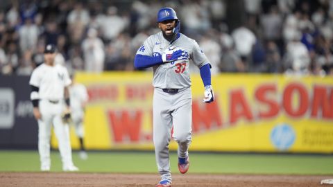 Teoscar Hernández fue verdugo de los Yankees por segundo día consecutivo.