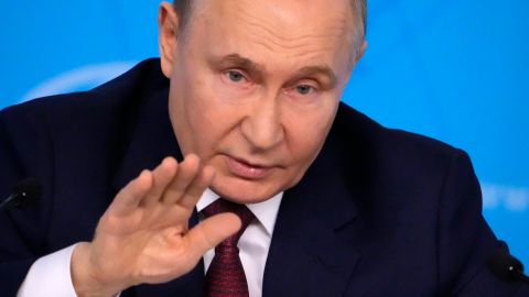 Putin dice que trazará con Pionyang red comercial y de pagos "no controlada por Occidente"