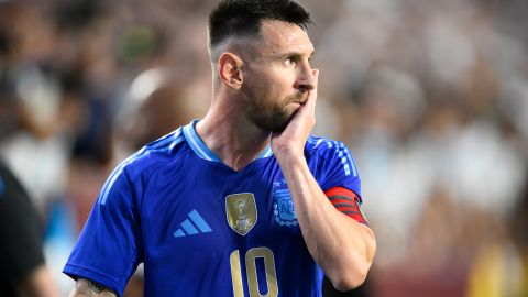 Lionel Messi viene de marcar dos goles en la victoria de Argentina ante Guatemala en Maryland.