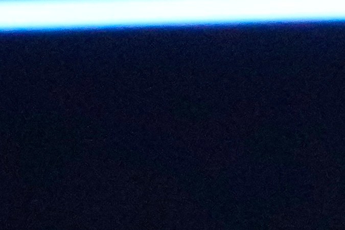 Trump asistió a un mitin electoral en foro de ultraderecha en Detroit.