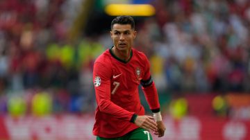 Portugal cierra la jornada de este lunes contra Eslovenia.