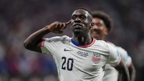 Folarin Balogun of the United States celebrates scoring his side's opening goal against Panama during a Copa America Group C soccer match in Atlanta, Thursday, June 27, 2024. (AP Photo/Jason Allen)