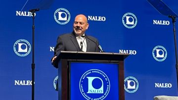 Arturo Vargas, presidente de NALEO, durante la conferencia anual en Las Vegas, Nevada.