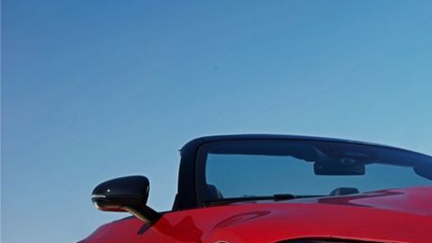 Descubre el nuevo Mercedes-AMG SL 2025 más potencia y tecnología