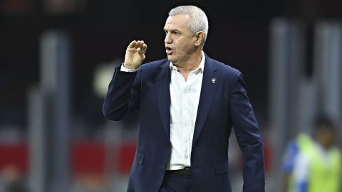 Ciudad de México, 21 de noviembre de 2021. Javier Aguirre Director Técnico durante el partido de repechaje del torneo Grita México Apertura 2021 de la Liga BBVA MX, entre la Máquina Celeste de la Cruz Azul y Rayados de Monterrey , celebrado en el estadio Azteca. Foto: Imago7/Etzel Espinosa