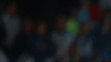 Salomón Rondón recibe el reconocimiento como el MVP del torneo durante la premiación de la Champions Cup de la Concacaf 2024 tras la victoria de los Tuzos del Pachuca sobre el Columbus Crew.