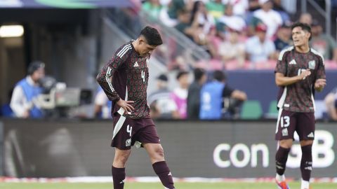 Denver, Colorado, Estados Unidos, 5 de junio de 2024. Edson Álvarez en lamento, durante un partido amistoso del MEXTOUR 2024, entre la Selección Nacional de México y la Selección de Uruguay, celebrado en el Empower Field at Mile High. Foto: Imago7/ Rafael Vadillo