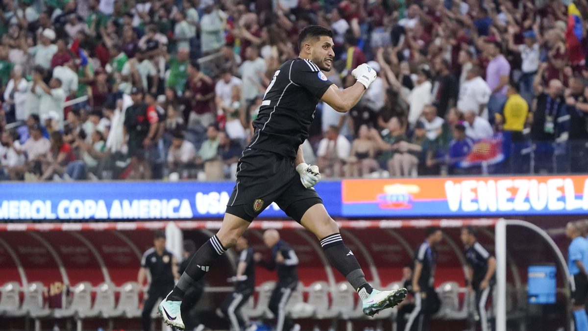 Rafael Rondo Rafael Romo envía caliente mensaje a prensa mexicano tras victoria de ...