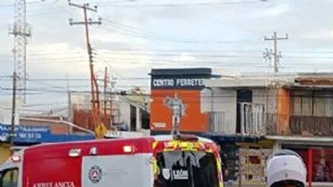 Policía arrollado