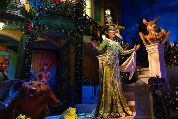 Tiana’s Bayou Adventure abre en Magic Kingdom Park, en Lake Buena Vista, el 28 de junio.