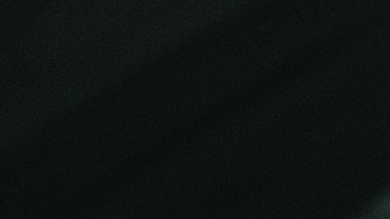 Lupita Nyong’o como “Samira” y Joseph Quinn como “Eric”