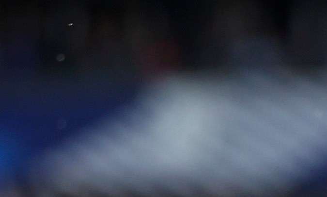 Kylian Mbappé adolorido en el terreno de juego luego de recibir una falta en el amistoso que disputó Francia ante Luxemburgo esta semana.