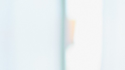 Las familias en Estados Unidos siguen luchando contra los elevados precios.