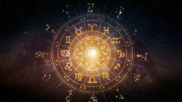 La luna nueva afecta a todos los signos del zodiaco.