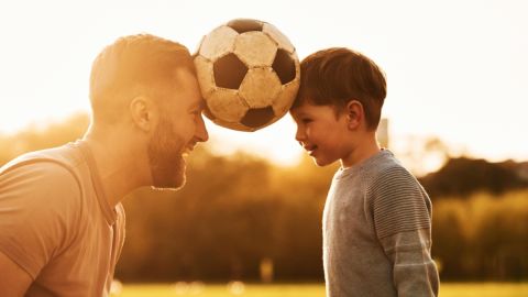Mes de la Salud del Hombre: hábitos durante la niñez pueden mantenerlos sanos durante toda su vida