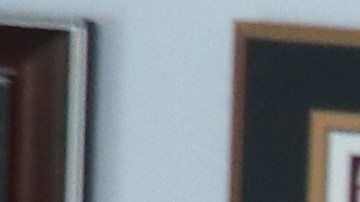 Bradge Gage, abogado de la familia, habla con los medios de comunicación.