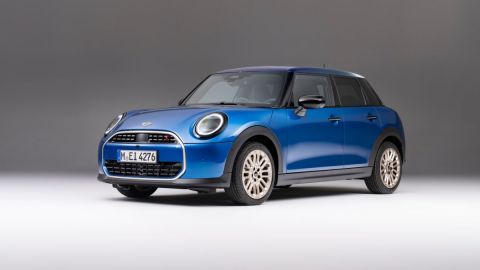 ¡Descúbrelo! Ya está aquí el MINI Cooper 5 Puertas