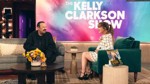 Pepe Aguilar accidente Kelly Clarkson