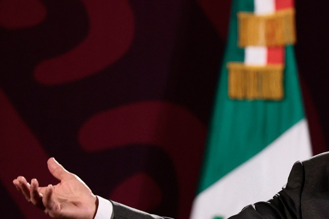 López Obrador afirma que "no hay pruebas" de fraude en Venezuela y cuestiona a la OEA