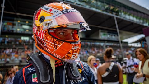 Spielberg (Austria), 30/06/2024.- Red Bull Racing driver Max Verstappen of Netherlands walks on the starting grid before the Formula One Austrian Grand Prix, in Spielberg, Austria, 30 June 2024. (Fórmula Uno, Países Bajos; Holanda) EFE/EPA/MARTIN DIVISEK