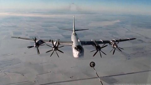 Bombarderos de Rusia y China patrullan cerca de EE. UU.