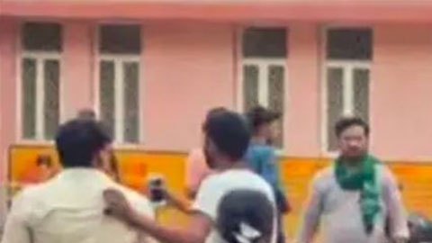 Más de un centenar de personas mueren en una estampida durante un festival religioso en India