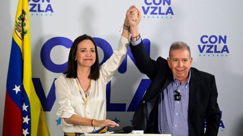 María Corina Machado, en conferencia de prensa con Edmundo González, pidió calma a las personas que han salido a las calles a protestar.