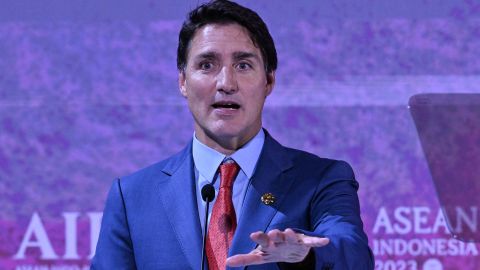 Trudeau tiene reuniones en Washington ante posible retorno de Trump