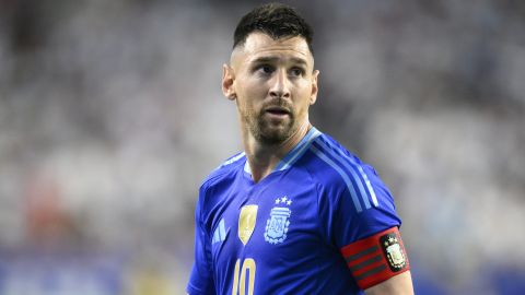 la participación de Lionel Messi contra Ecuador aún está en duda.