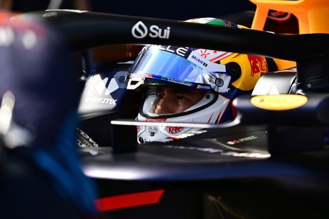 Sergio "Checo" Pérez tuvo un gran comienzo de temporada logrando llegar de segundo lugar en varias ocasiones pero ha tenido problemas para retomar ese camino.