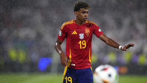 Spain's Lamine Yamal gestures during a round of sixteen match between Spain and Georgia at the Euro 2024 soccer tournament in Cologne, Germany, Sunday, June 30, 2024. (AP Photo/Manu Fernandez)