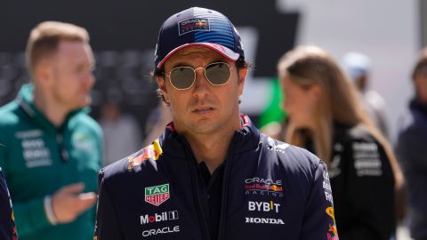 El mexicano Sergio "Checo" Pérez bajó hasta el sexto puesto en la clasificación de pilotos en esta temporada.