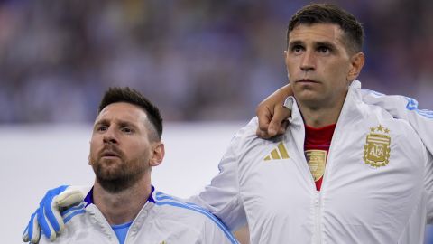 Lionel Messi y Emiliano Martínez, las figuras de Argentina.