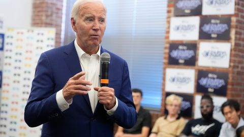 El presidente Biden enfrenta cuestionamientos sobre su salud.