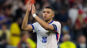 Kylian Mbappé se despidió de la Eurocopa Alemania 2024 con apenas un gol marcado y fue por la vía del penal.