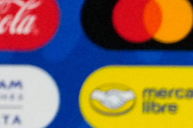 El seleccionador argentino Lionel Scaloni acompañado por el guardameta Emiliano "Dibu" Martínez en la rueda de prensa previa a la final de la Copa América 2024.