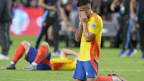 Kevin Castaño lamenta la derrota en la final de la Copa América.