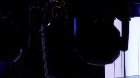 El senador Ted Cruz lanzó un duro mensaje contra inmigrantes indocumentados.