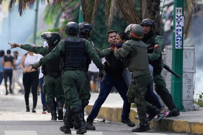 Se registran protestas en Venezuela
