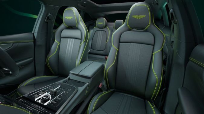 Aston Martin DBX707 AMR24 Edition