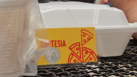 Cupones de comida de Los Chapitos