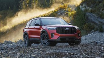 Ford Explorer 2025 análisis y prueba de manejo