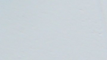 Mike López (izq), quien está al frente de ECCHO Mission, una organización sin fines de lucro en la ciudad de Bell que ayuda a los desamparados.