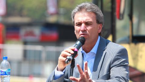 Zapopan, Jalisco, 23 de abril de 2015. Nestor de la Torre, Presidente Deportivo del Chivas, durante el DIA DE MEDIOS de Chivas previo al CLASICO NACIONAL realizado en las instalaciones del Estadio Omnilife. Foto: Imago7/Jorge Barajas.