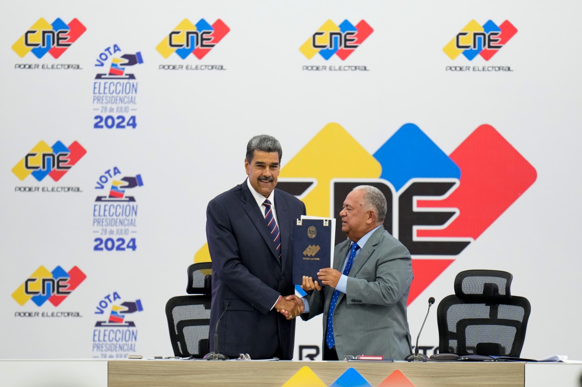 Proclaman a Maduro presidente de Venezuela en medio de protestas y ...