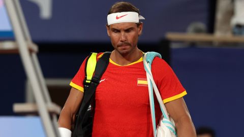 Paris (France), 31/07/2024.- Rafael Nadal of Spain arrives for the Men's Doubles Quarter-final match with teammate Carlos Alcaraz against Austin Krajicek and Rajeev Ram of the US at the Tennis competitions in the Paris 2024 Olympic Games, at the Roland Garros in Paris, France, 31 July 2024. (Tenis, Francia, España) EFE/EPA/DANIEL IRUNGU