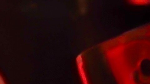 Los faroles rojos son símbolo de suerte en la astrología oriental.