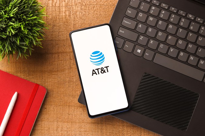 Teléfono con el logo de AT&T