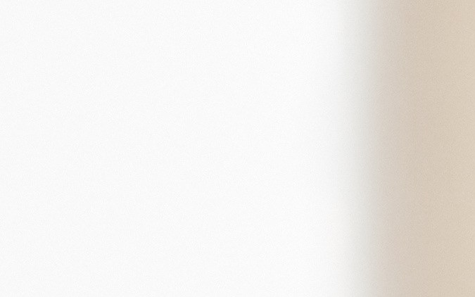 Mujer conectada durante una videollamada